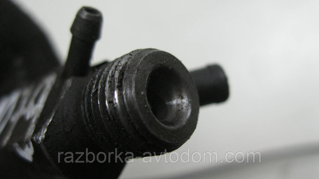 Форсунка паливна дизель VW Passat B5 (1997-2000) 1.9TDI OE:028130202J