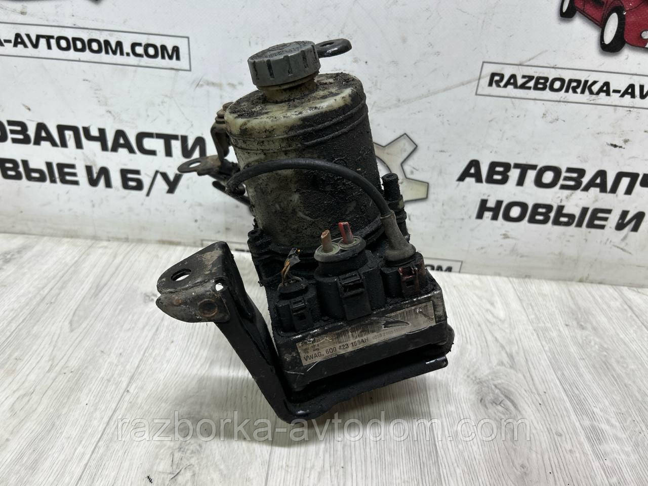 Насос електро гідропідсилювача керма Skoda Fabia 1,2, Roomster, VW Fox, POLO, Audi A2 OE:6q0423155ah