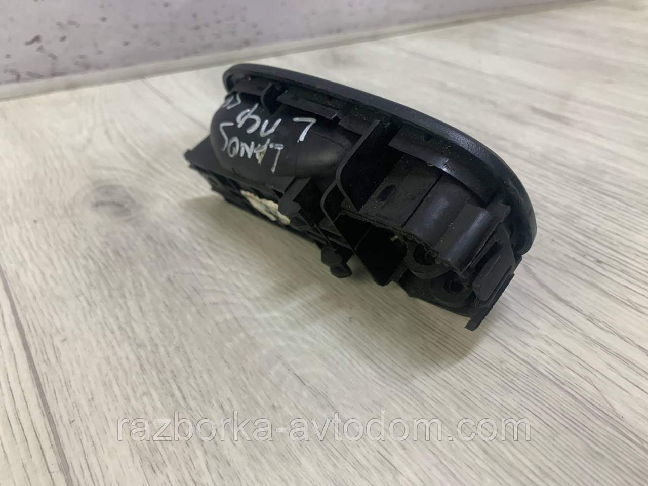 Ручка внутрішніх передніх лівих дверей Daewoo Lanos / Sens 1.3 OE:39302