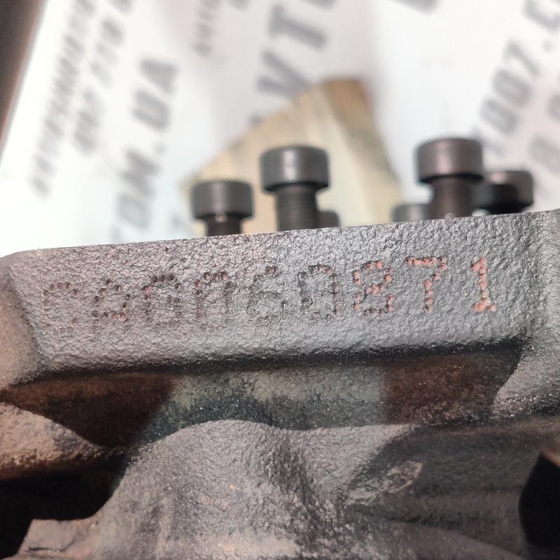 Двигун Audi A4 B8