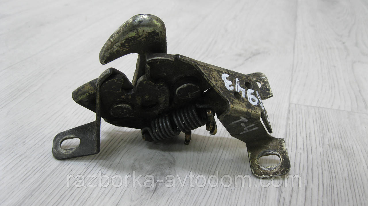 Замок капота VW T4 (1990-2003) OE: 7D0823509