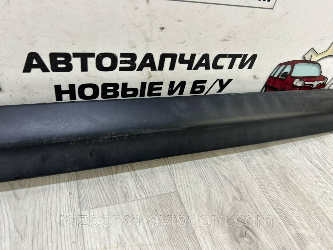 Молдинг, накладка кришки багажника (ляди) Opel Zafira A (1999-2005) OE:24425938