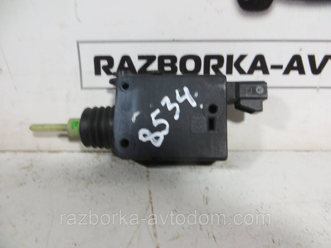 Привод активатор замка лючка паливного бака Opel Zafira A (1999-2005) Astra G OE:90589918 фото 2