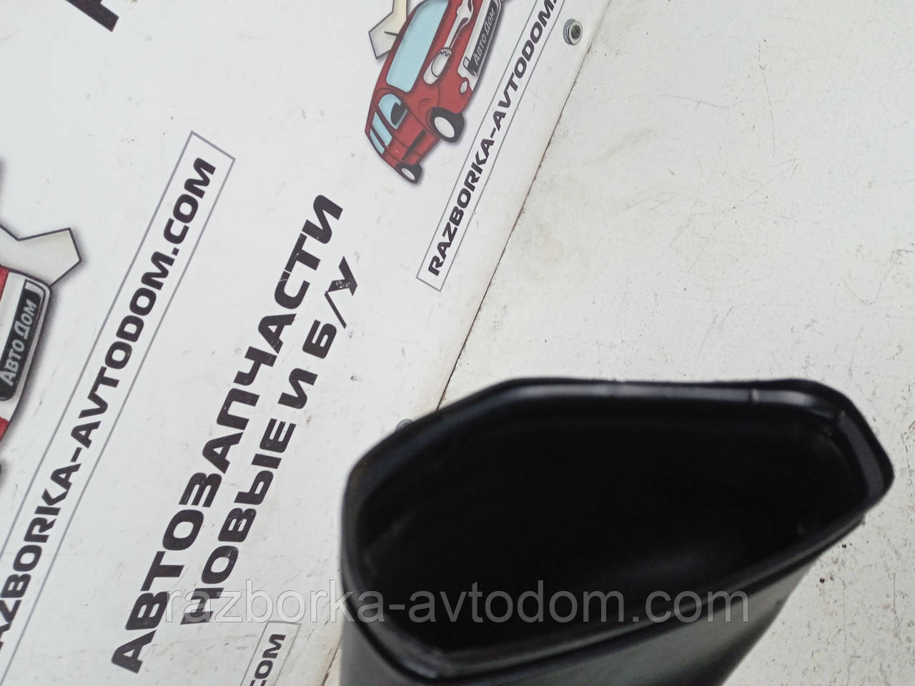 Корпус розподільника повітря (права сторона) Opel Zafira A (1999-2005) OE:90561078 фото 2