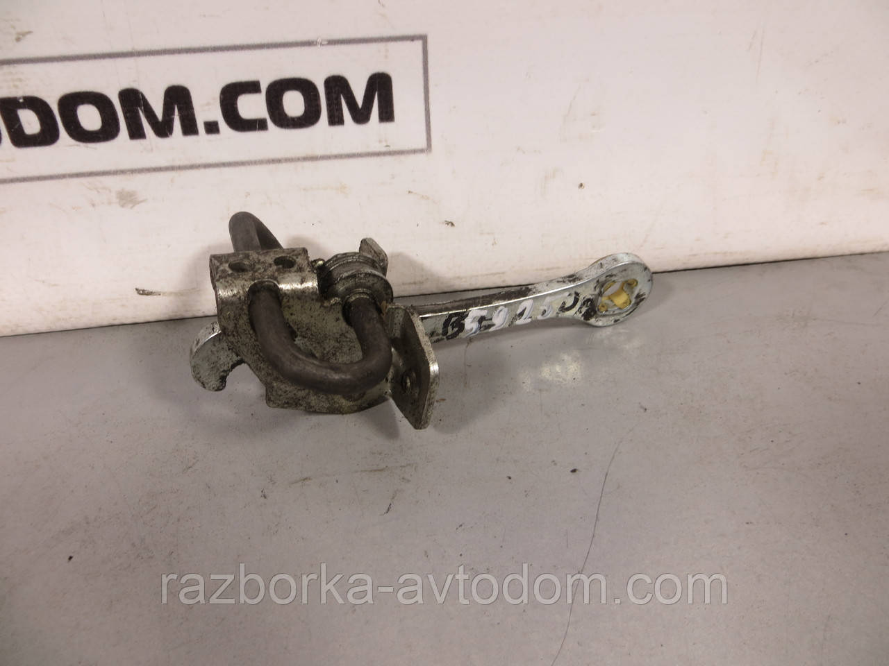 Обмежувач дверей задній OPEL VECTRA B (1995-2003) ОЕ: 5160229