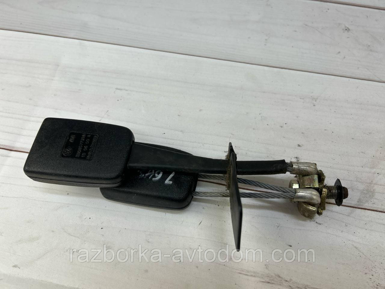 Замок, відповідна частина ременя безпеки VW Passat B5 (96-05) OE:3b0857739a фото 2