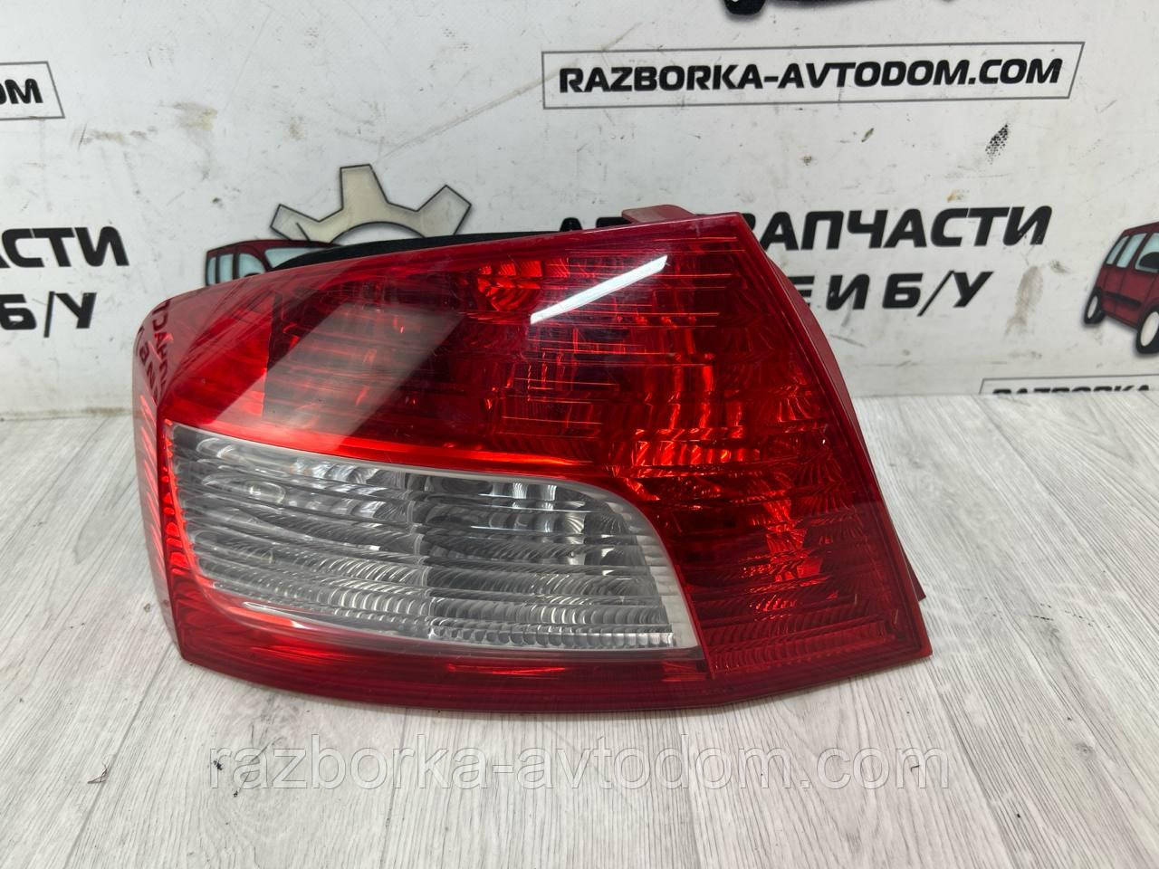 Ліхтар задній лівий Peugeot 407 (08-11) OE:9689089180