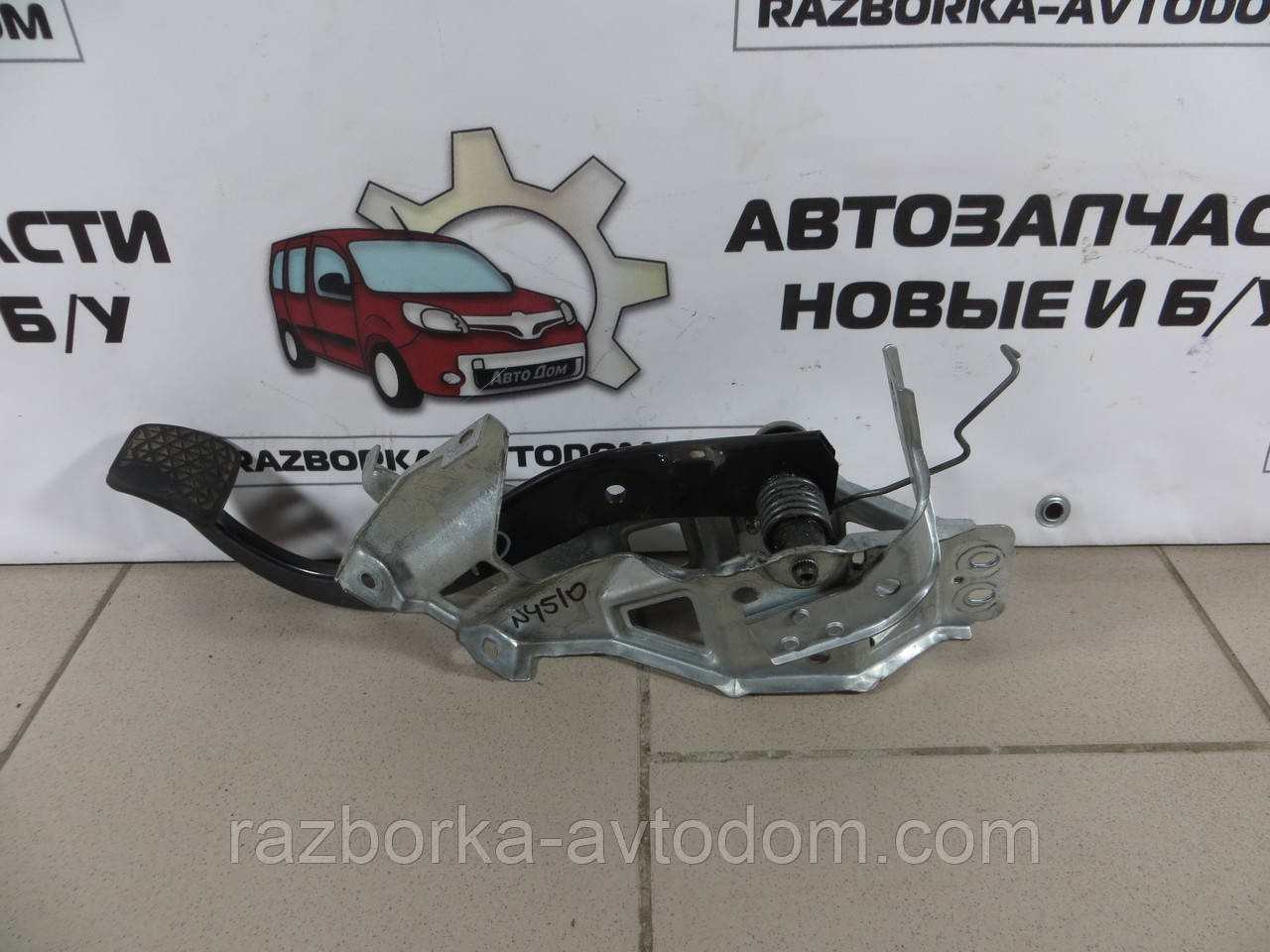 Педаль гальма Opel Zafira A (99-05) 90575587