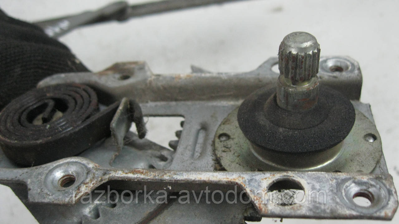 Склопідіймач передній правий (механічний) Mazda 626 GC (1982-1987) OE:G030-58-560 фото 2