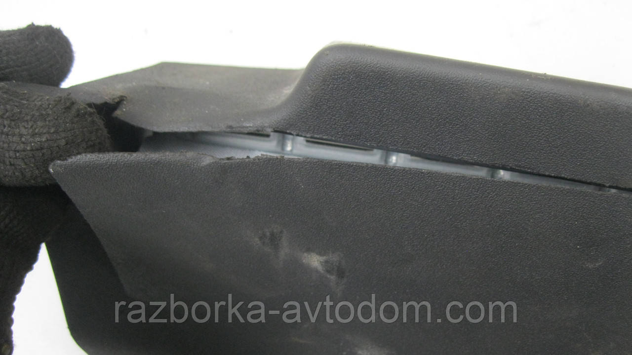 Подушка безпеки нижня (для колін) Airbag Citroen C4 Picasso (2006-2013) OE:8216NW Дефект