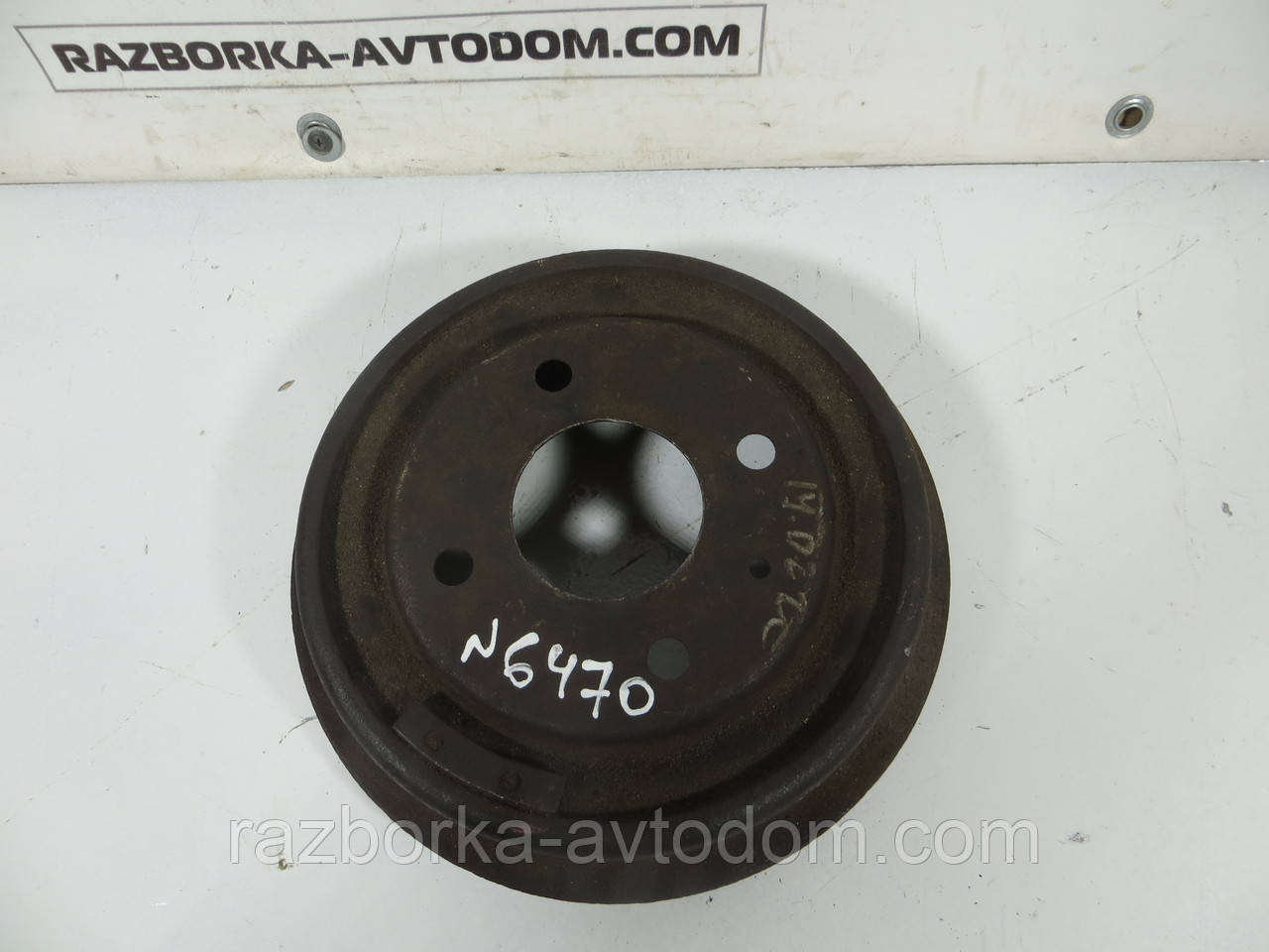 Тормозной барабан задний Ford Sierra , Escort , Orion , Taunus  ОЕ:  6183822