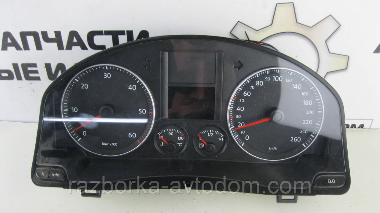 Панель приладів VW Golf 5 1,9TDI (2003-2008) OE:1K0920854R