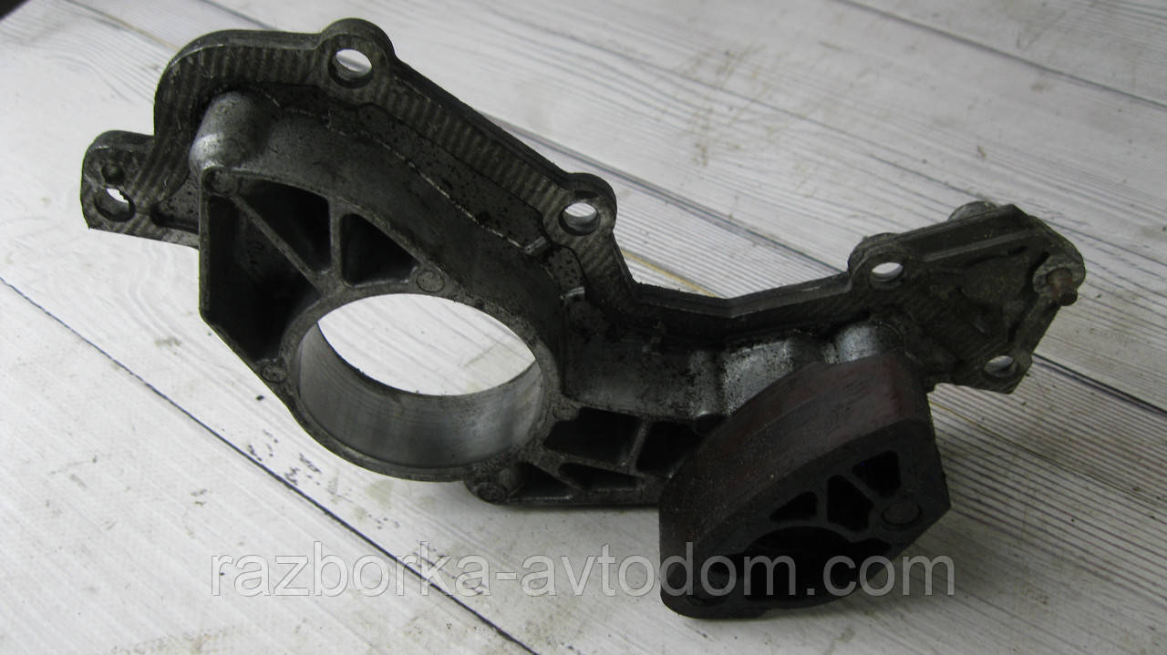 Кришка розподівала передня Mercedes Sprinter W906 (2006-2010), Vito W638 (1996-2003) OE:A6460160306