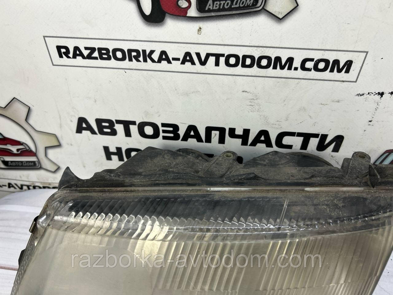 Фара ліва VW Passat B5 (96-00) OE:3B0941017L Дефект