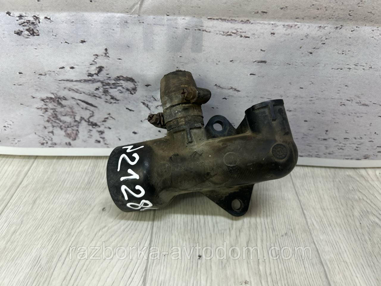 Трійник системи охолодження (корпус термостата) 1.9D Citroen berlingo (03-08) OE:9629730680