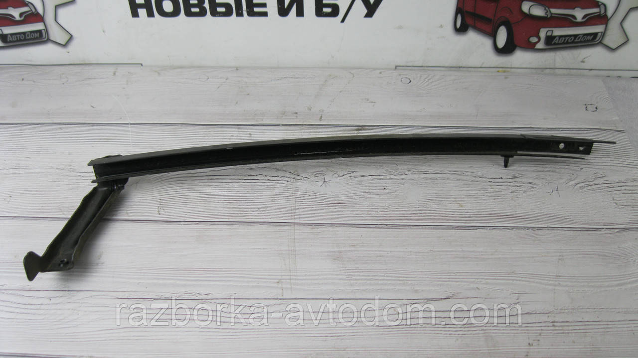 Напрямна скло дверей задньої правої NISSAN X-Trail T30 (01-07) OE: 822168H300 фото 2