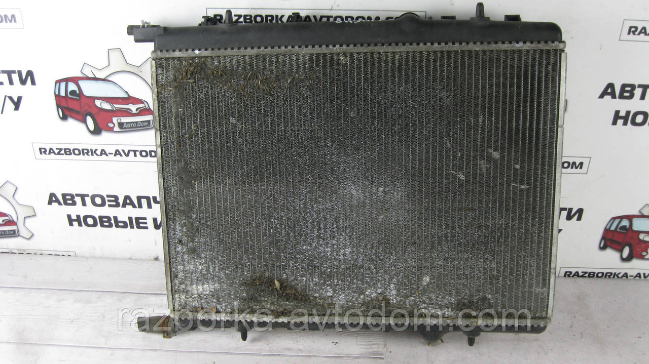 Радіатор охолодження двигуна Citroen C4 (2004-2011), Peugeot 307 (2001-2005) 1.6/ 2.0i OE:9637040680 фото 2