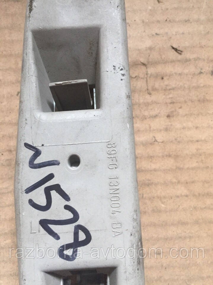 Плата ліхтаря лев (хетчбек) Ford Fiesta (89-95) OE:89FG13N004BA