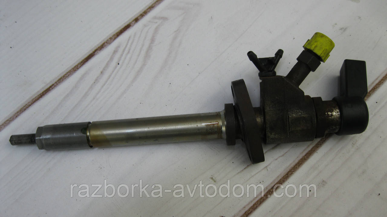 Корпус Форсунки дизель 1,6TDI Skoda Octavia A5, Fabia, VW Touran, Caddy 3, Audi A1, A3 OE:03L130277B ДЕФЕКТ