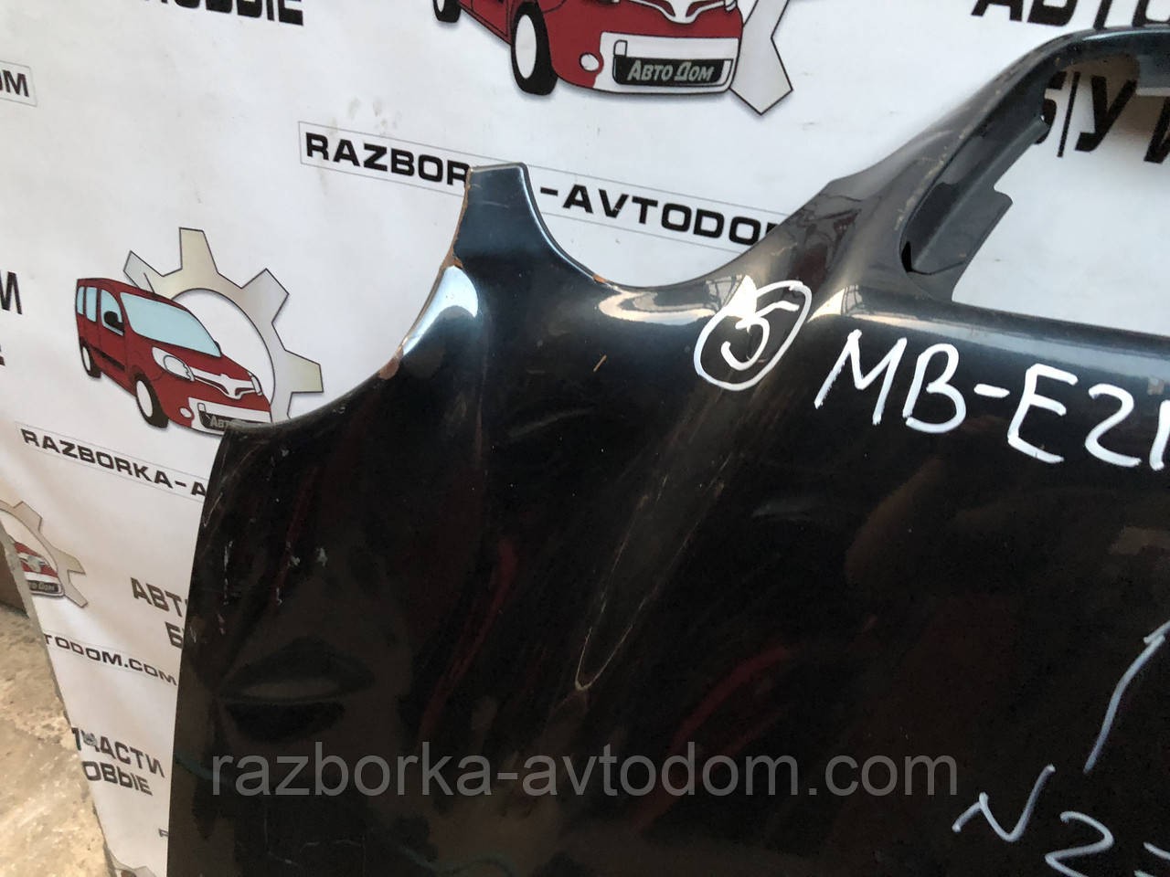 Капот Mercedes E-Class W210 (95-99) OEM 2108800357