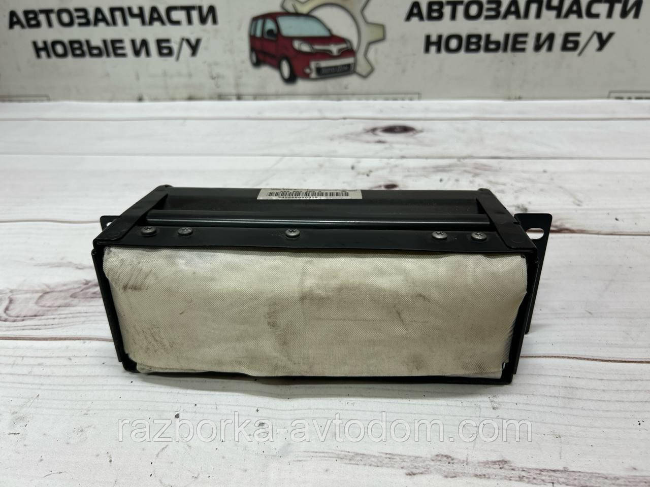 Подушка Airbag безпеки пасажира VW Passat B5 (96-05), SuperB OE:3b0880204a
