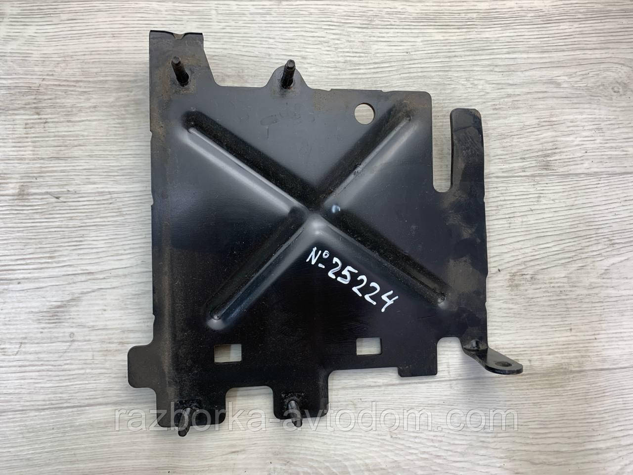 Кронштейн блока керування двигуном Renault Scenic (2003-2008) OE: 8200467408