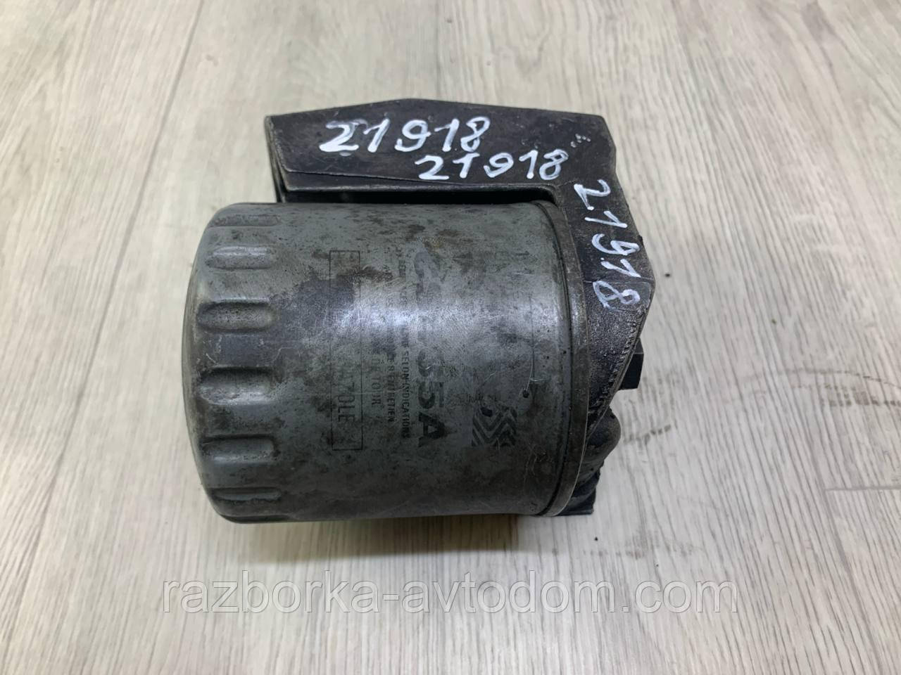 Кронштейн паливного фільтра Mercedes Vito ОЕ:A6010920408