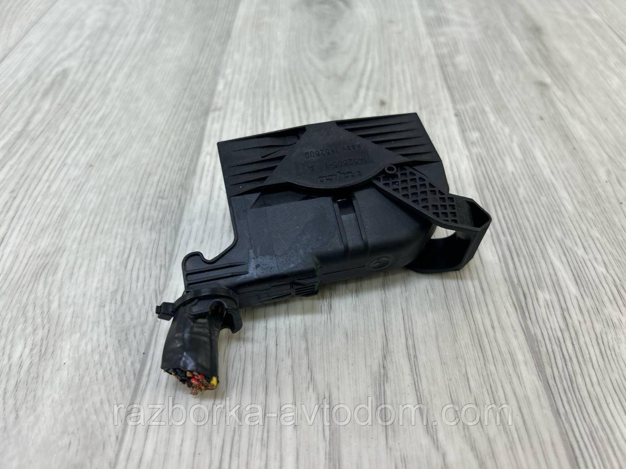 Роз'єм/фішка Блок безключового доступу keyless Opel Astra H (07-15) OE:Assy 1452609, 1452605-1 a,