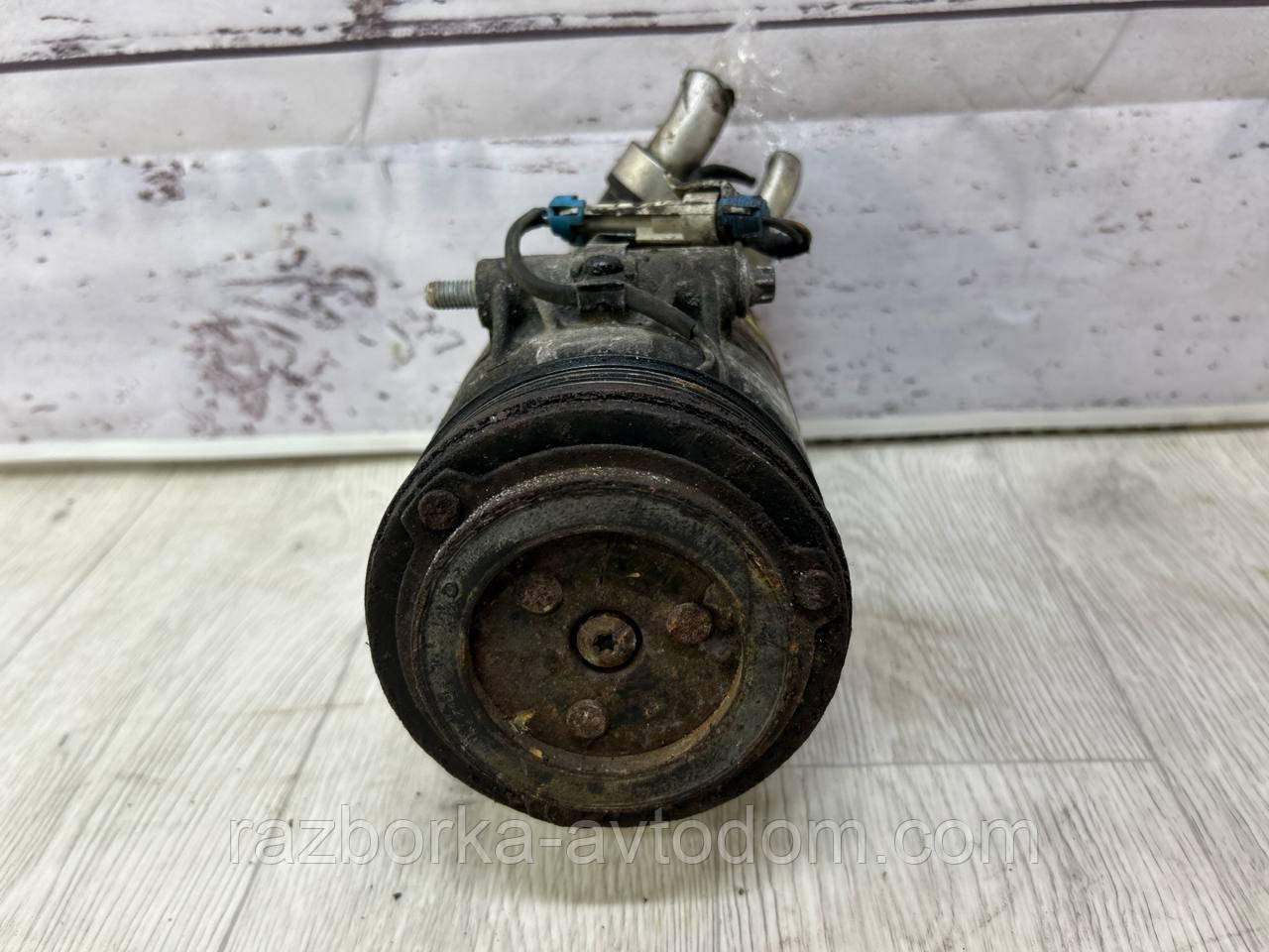 Компресор кондиціонера (Delphi) Opel Zafira A, Astra G OE:24464152