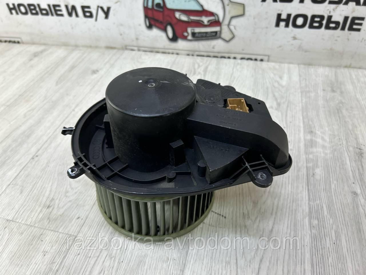 Вентилятор/Меторчик печінки (під клімат) SKODA Superb 1 (02-08), VW Passat B5, Audi A4 OE:740221233f, 8d1820021