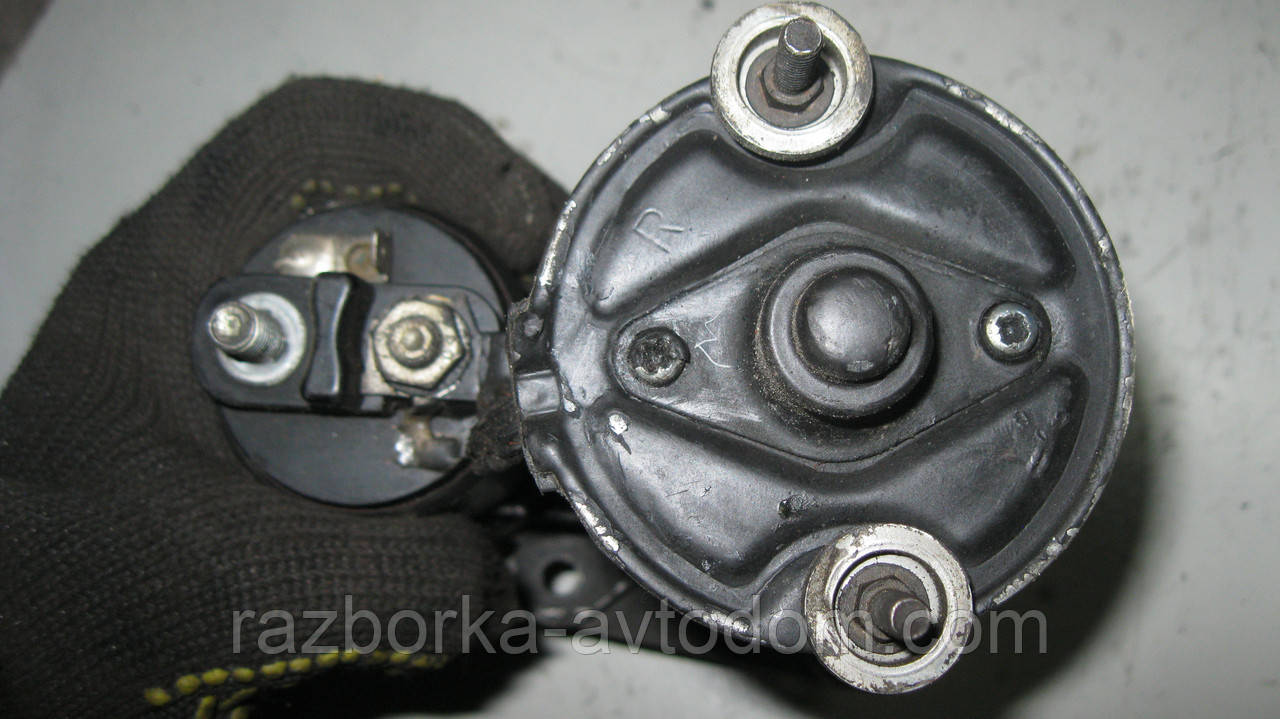 Стартер CS585 б/у ( Bosch) Alfa Romeo 147, Alfa Romeo 155, Alfa Romeo 156 (9 ЗУБ)
