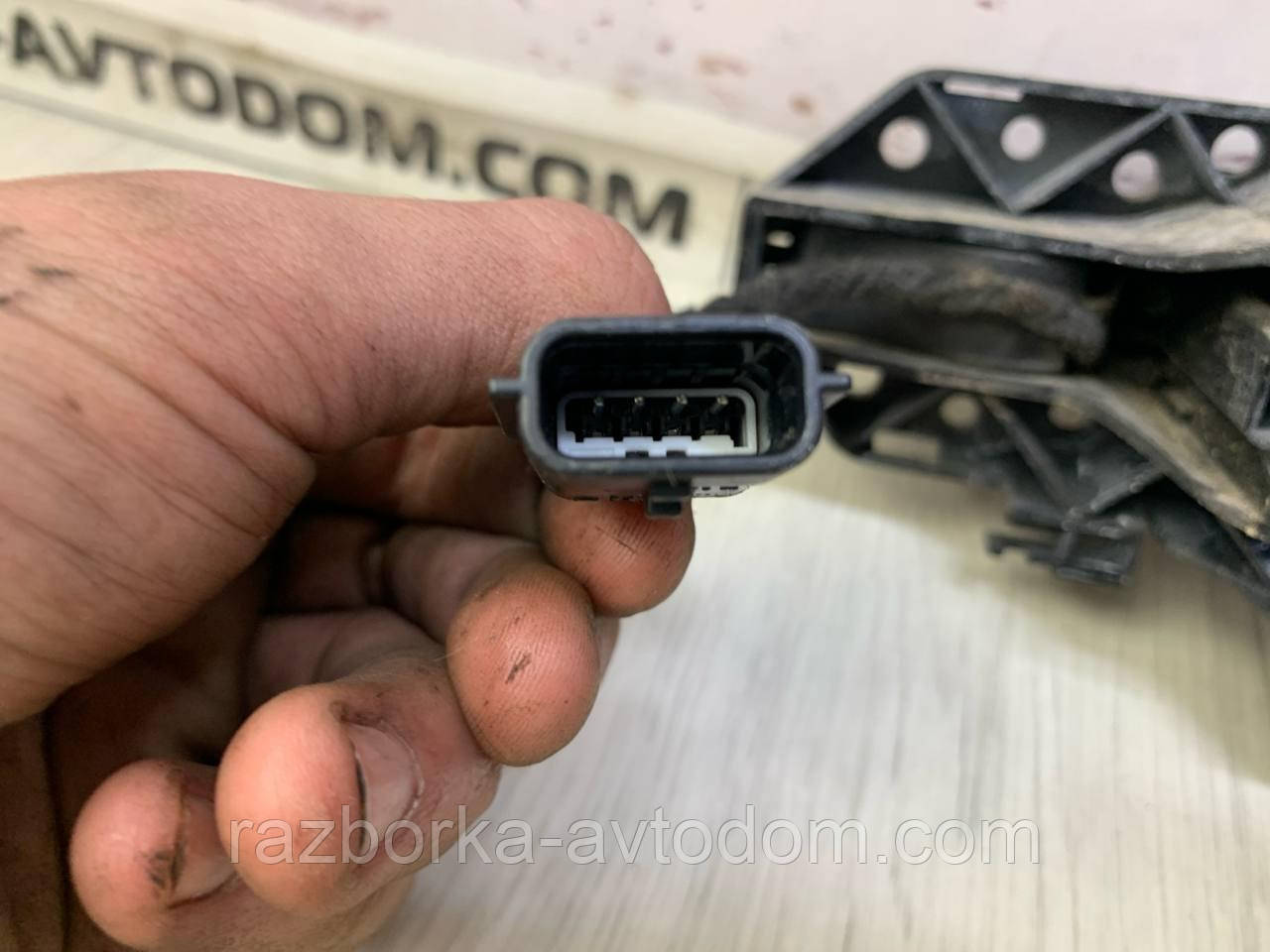 Ручка дверей зовнішня передня права (безключовий доступ) Renault Grand Scenic 3 /Scenic 3 OE:806060041r, 806070033R фото 2