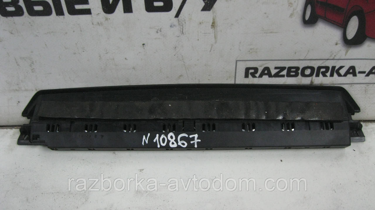Додатковий стоп-сигнал задній (універсал) VW Passat B5 (1997-2000) OE:1J5945121D фото 2