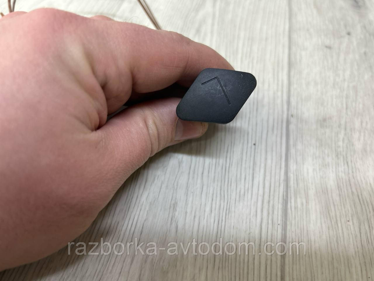 Кнопки звукового сигналу Opel Zafira A, Astra G OE:16829755