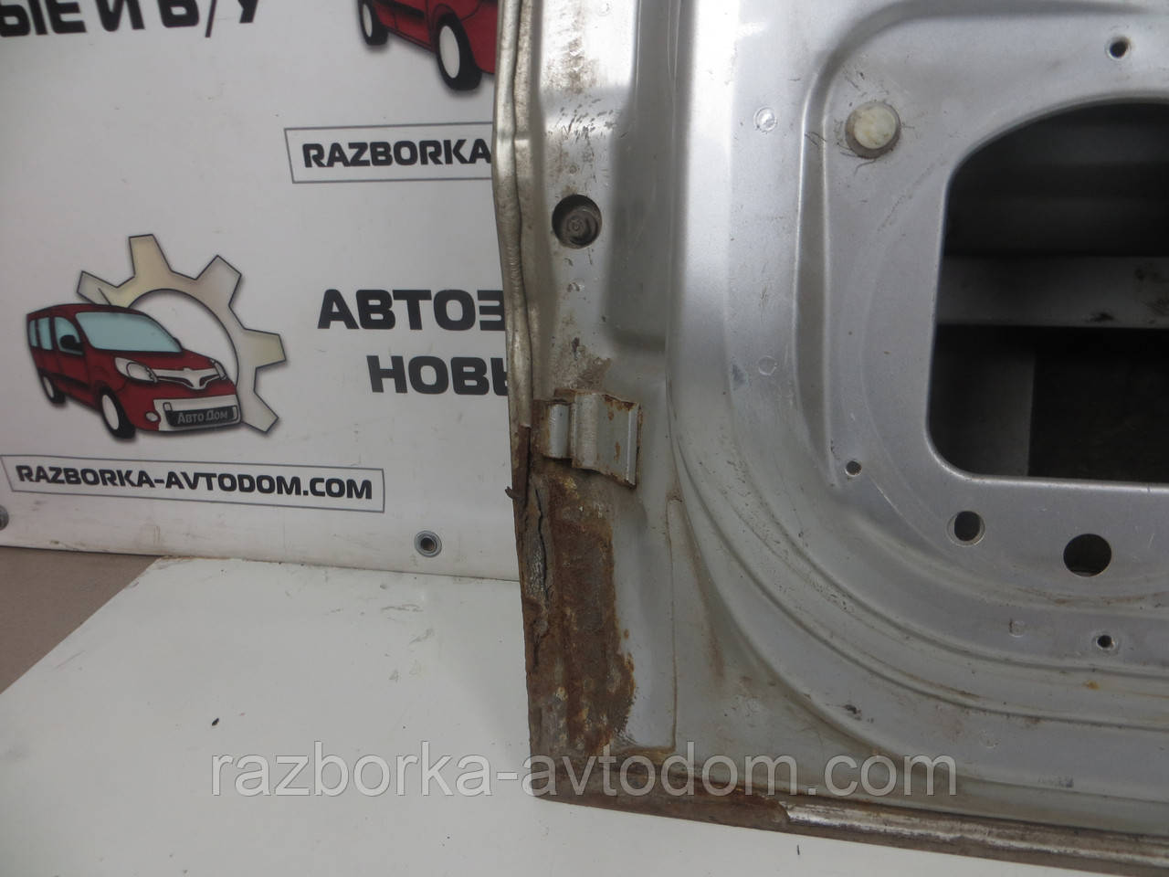 Двері передні права Opel Zafira A (1999-2005) ОЕ: 13189980
