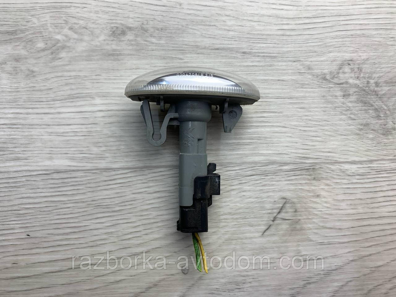 Повторювач повороту Peugeot 407 (04-11) OE: 9680057480 фото 2