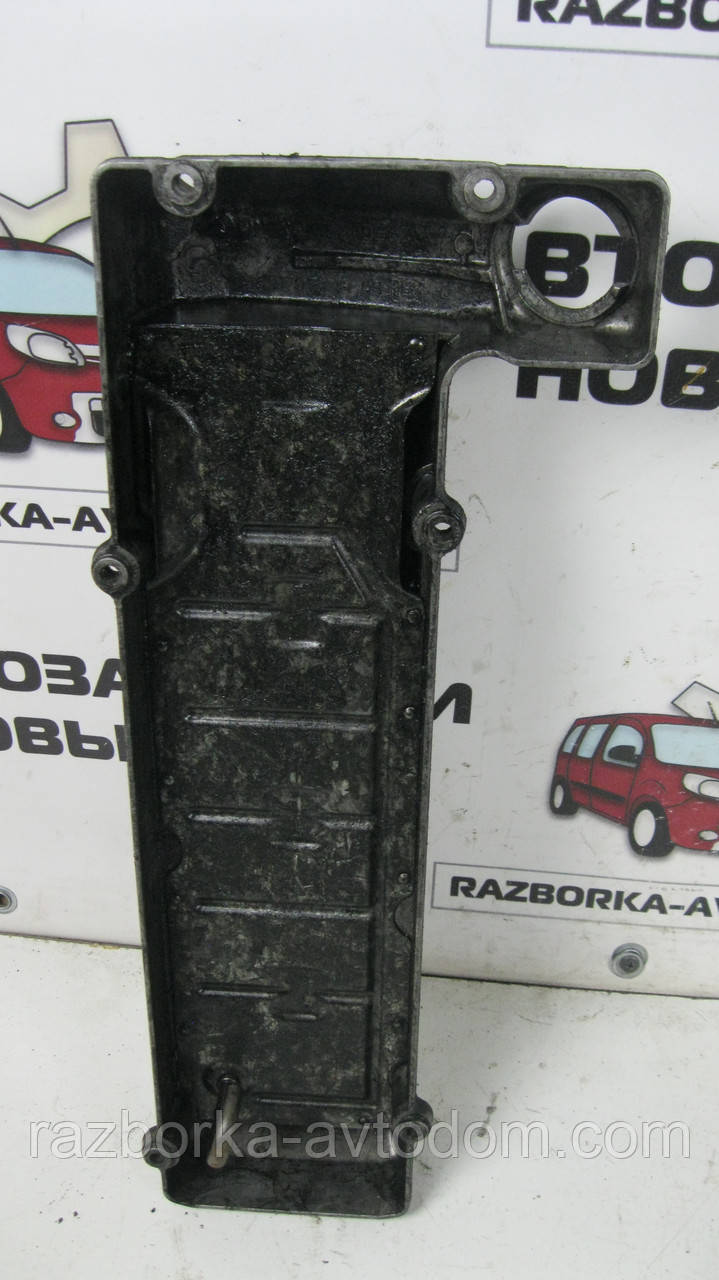 Кришка головки блока (клапанна) Mercedes Vito W638 2.3TD, Sprinter (1996-2003) OE:A6010161805