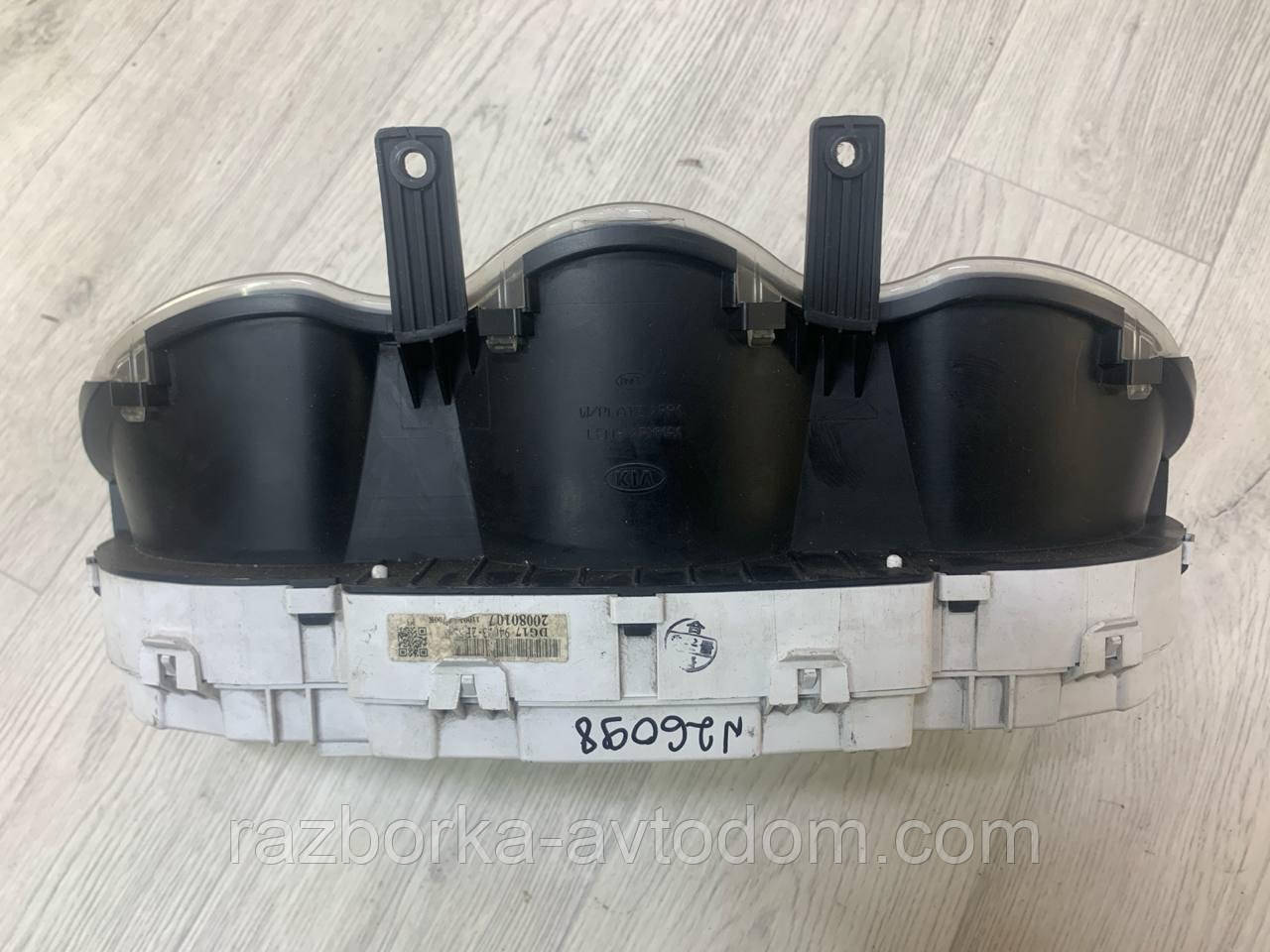 Панель приборов Kia Cerato (2006-2009),  1.6i OE:940232F560