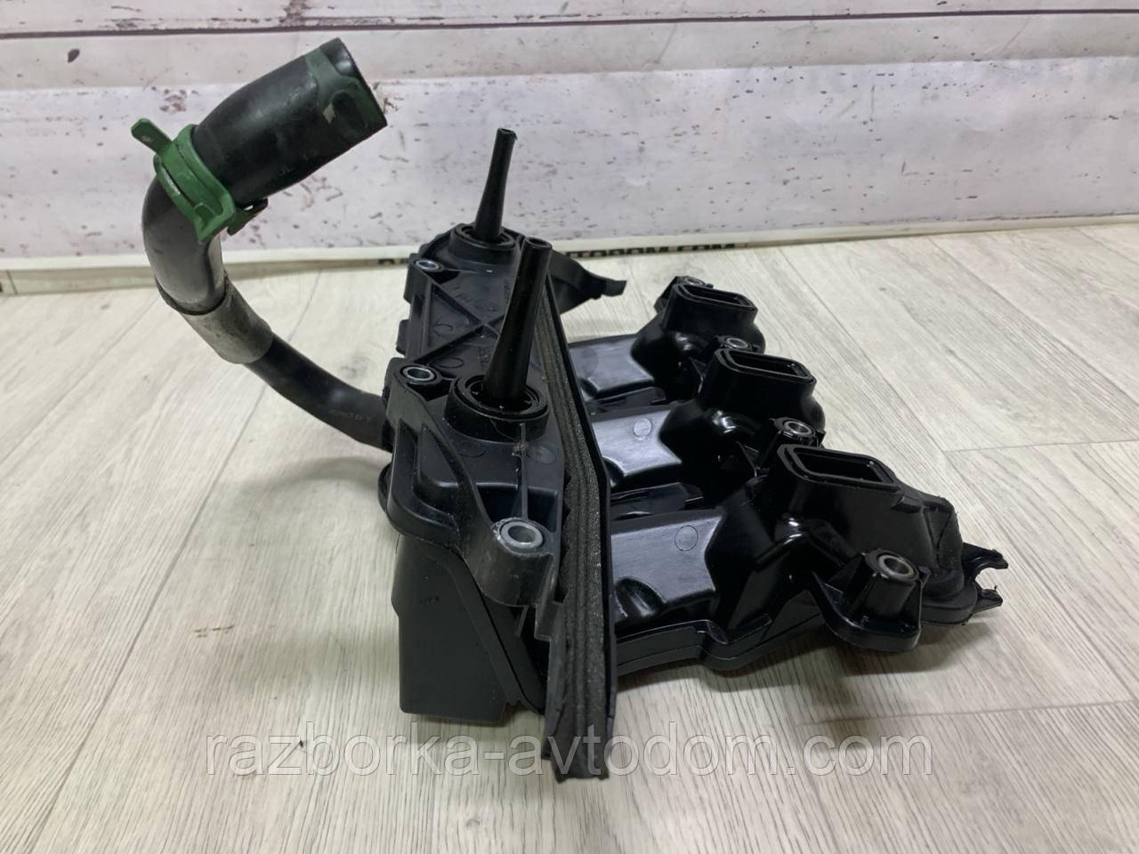 Колектор впускний (сапун/оливник) 1.6dci Renault Scenic 3, Trafic 3, Megane 3, Nissan Qashqai OE:118305906R