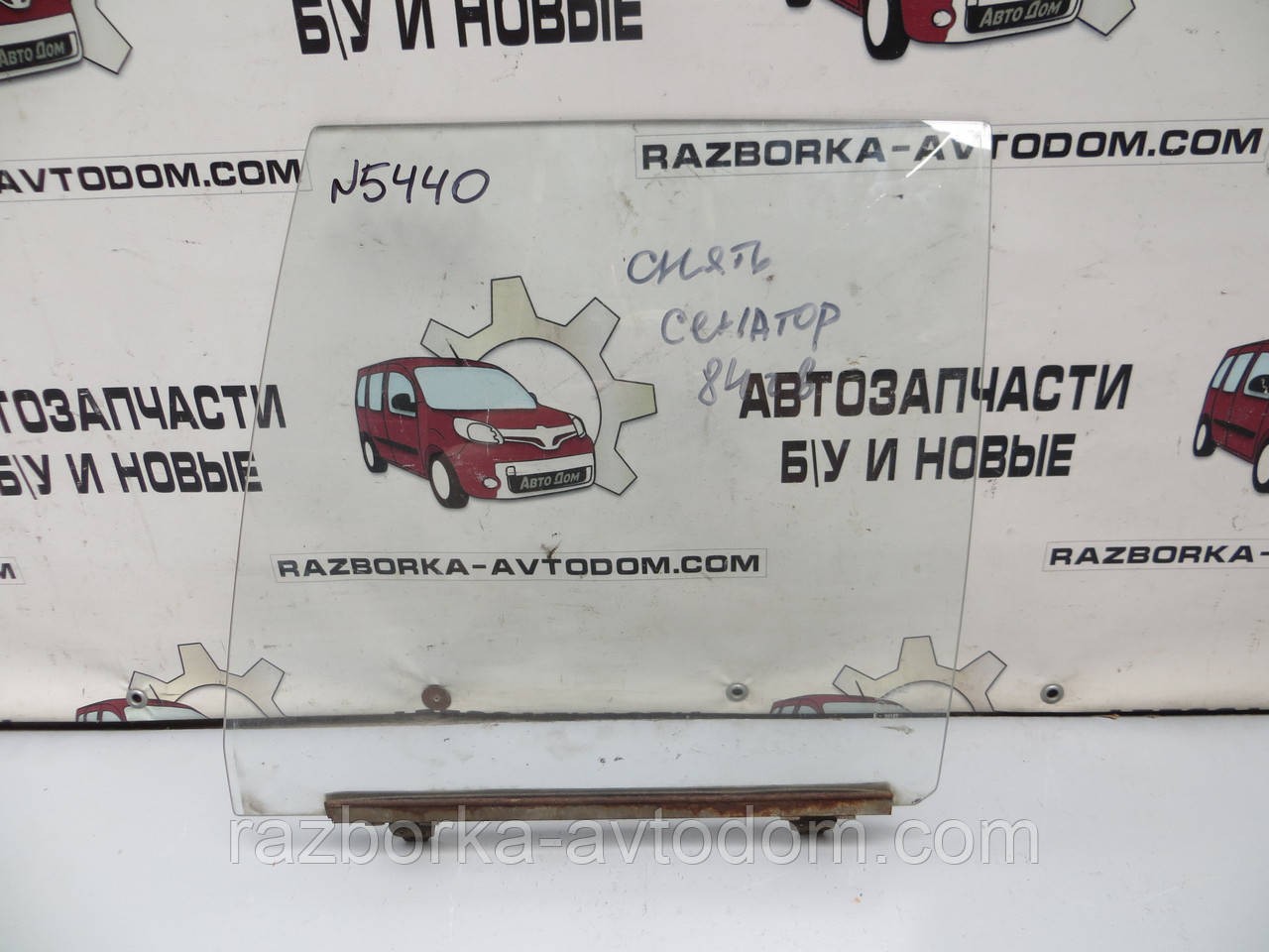 Скло задньої лівої двері Opel Senator (1978-1994)