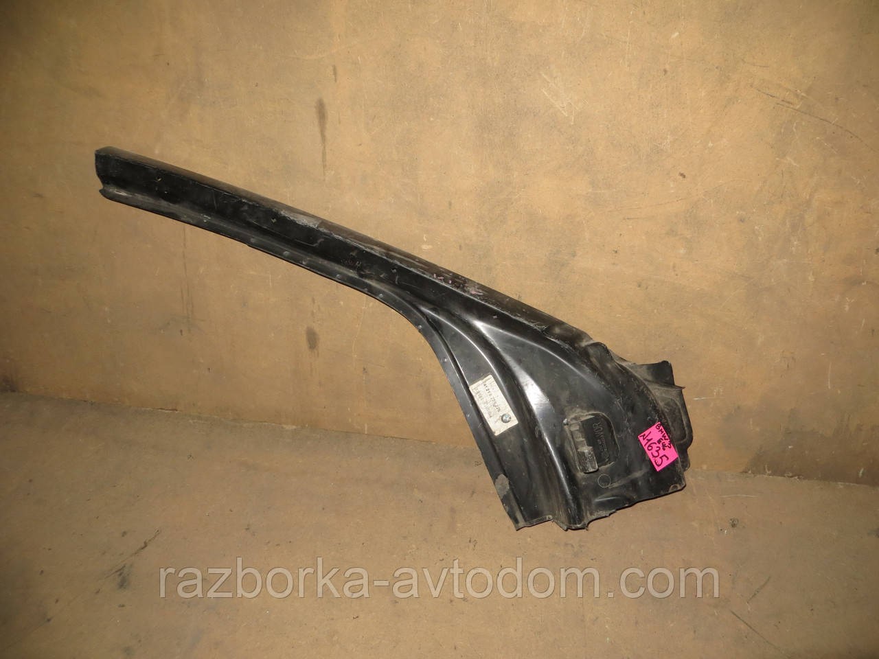 Стілка кузова перед права (седан) BMW 3 E46 (98-01) OE:41218228228