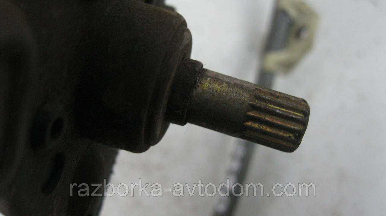 Склопідіймач задній лівий (механічний) VW Golf 2, Jetta 2, Passat B2 (1983-1992) OE:193839401