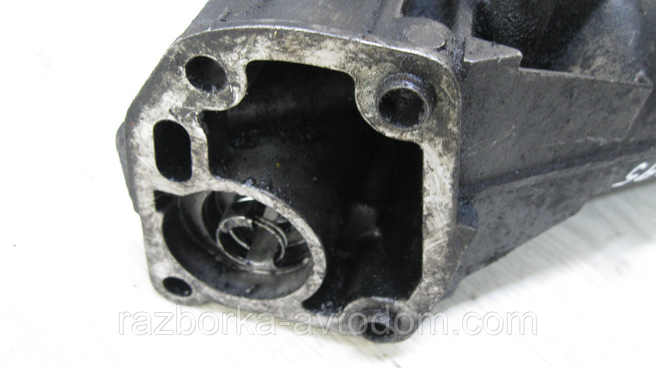 Корпус оливного фільтра Mercedes Vito W638, Sprinter 2.3TD OE:A6011802510, A6011802110