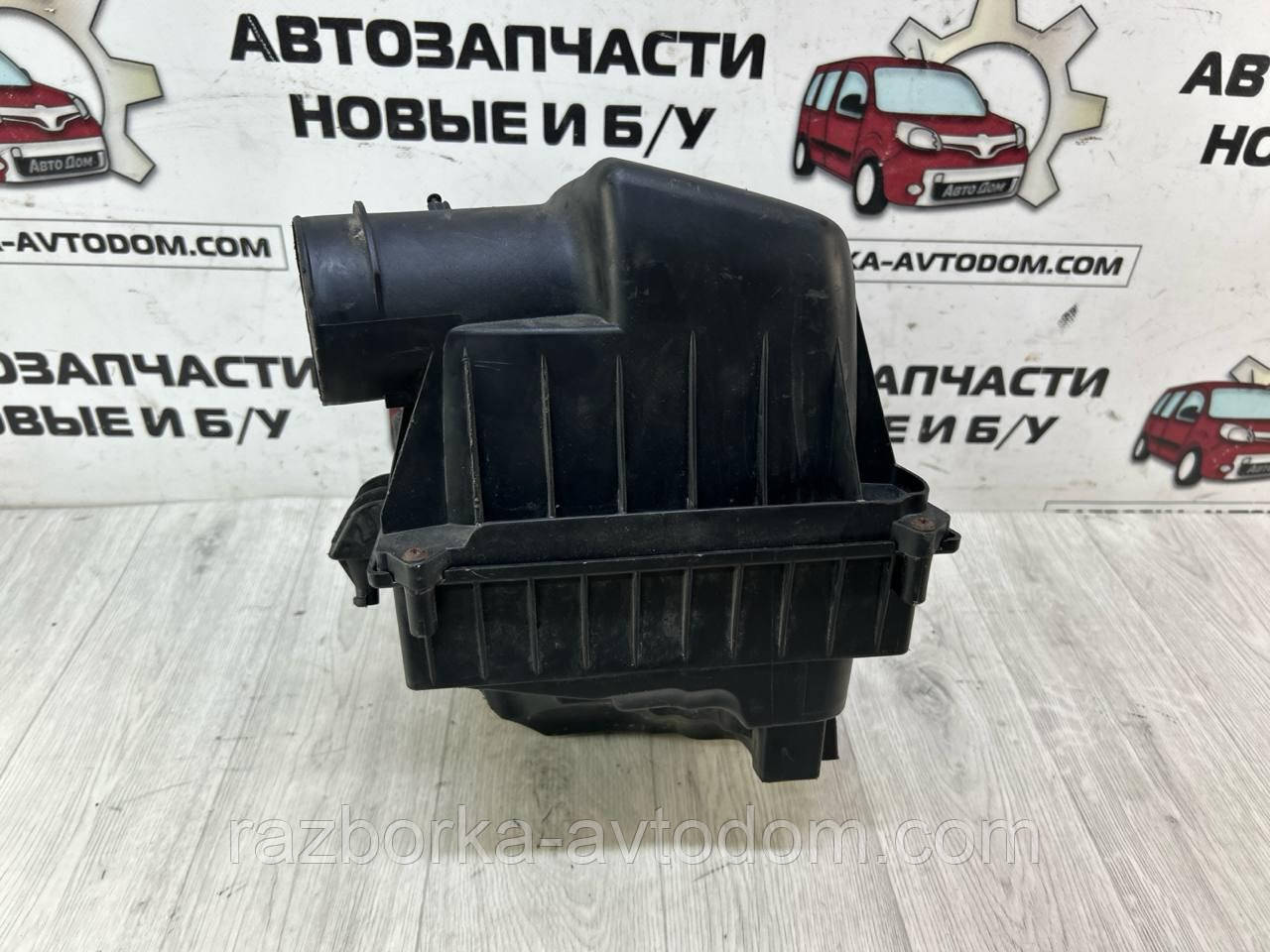 Корпус повітряного фільтра Ford Mondeo (07-10), S-MAX (06-15) 2,0TDCI OE:1768349, AG919600AB