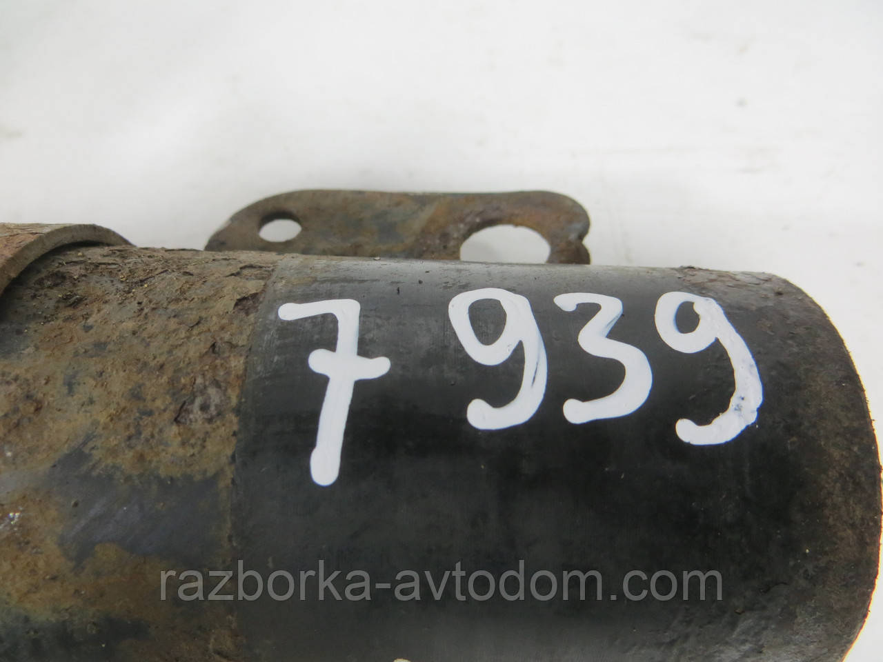 Амортизатор передний VW POLO, SKODA FABIA, SEAT CORDOBA (2002-2009) ОЕ: 100688.0