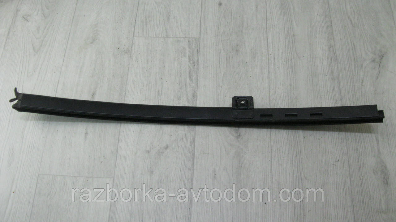 Напрямна скло дверей задньої правої Opel Astra H (2005-2015) OE:24468343, 13124162