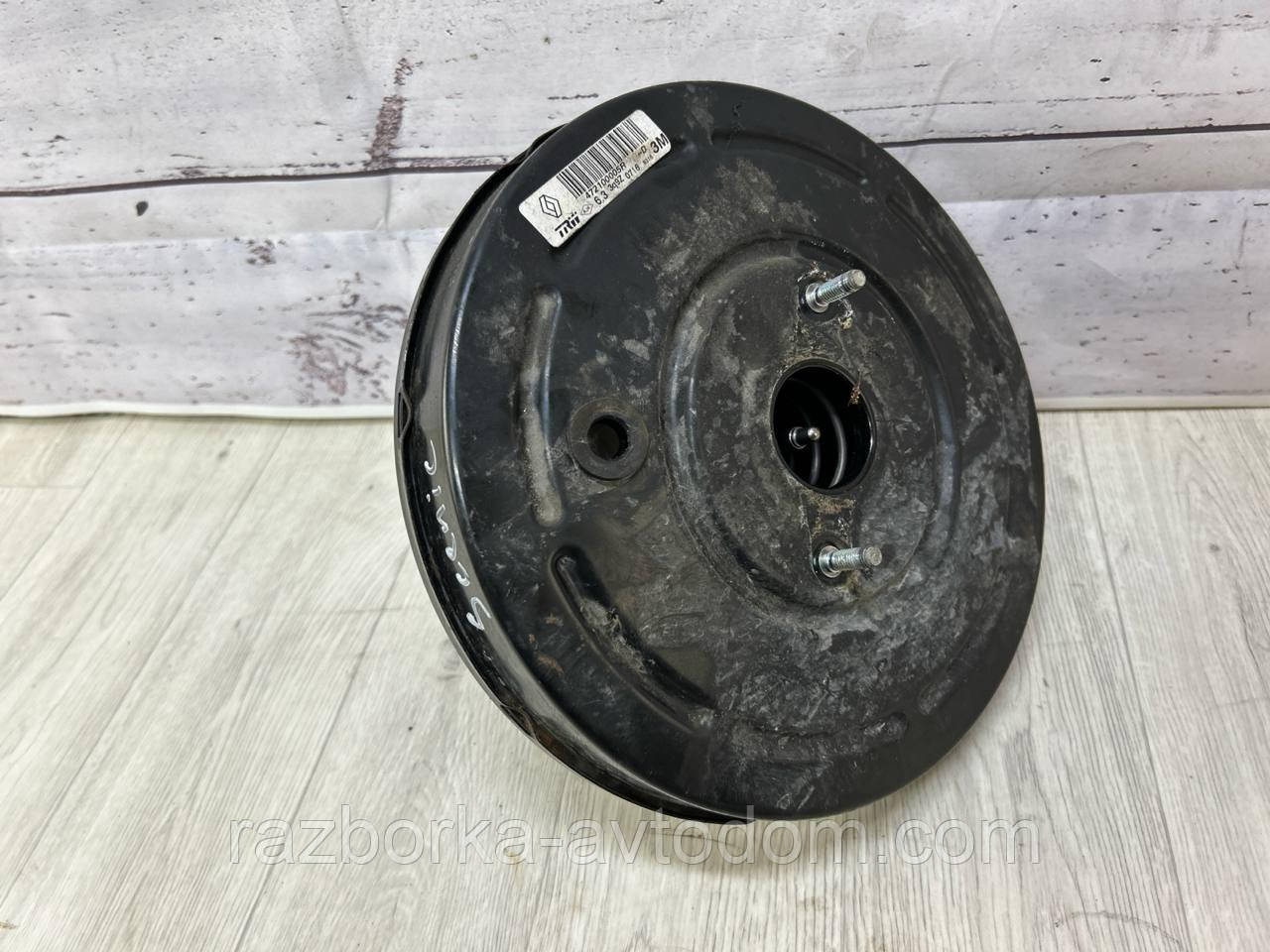 Вакуумний підсилювач гальм Renault Scenic 3, Grand Scenic 3, Megane 3 OE:472100005R