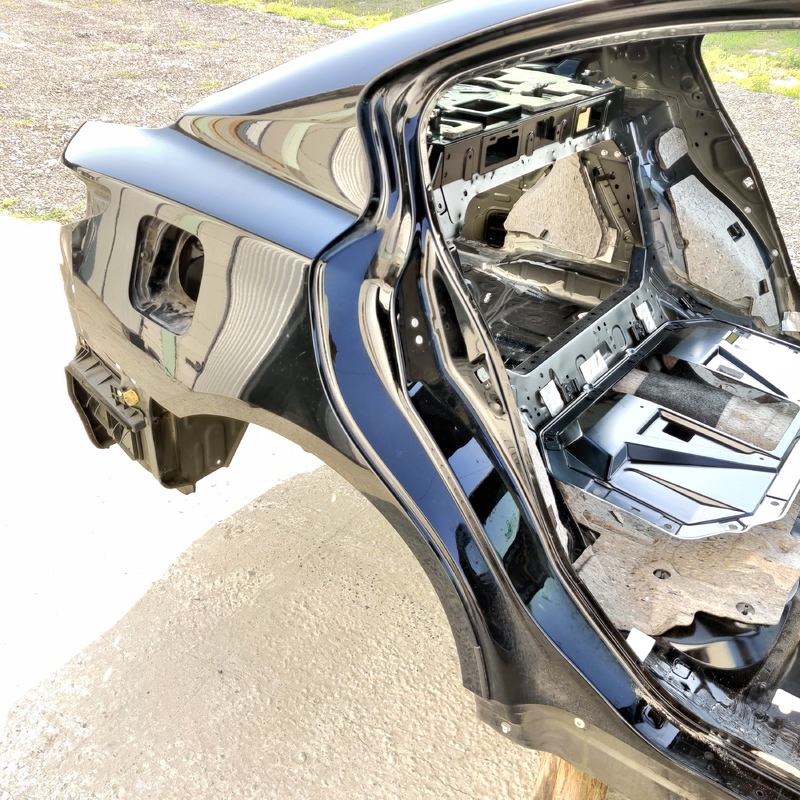 Четверть Infiniti Q50
