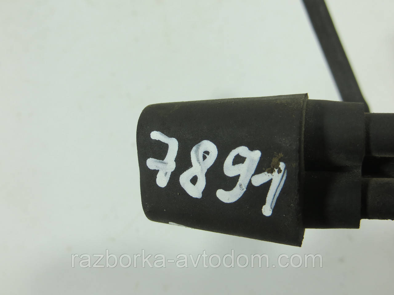 З'єднання трубопроводу з фільтром і трубками 2.5D FORD TRANSIT, SIERRA (1982-2000)ОЕ: 93FF-9F474-AB