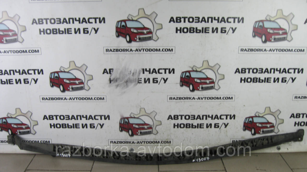 Пластик під лобове скло нижня Citroen C4 (2004-2010) OE:8251V2